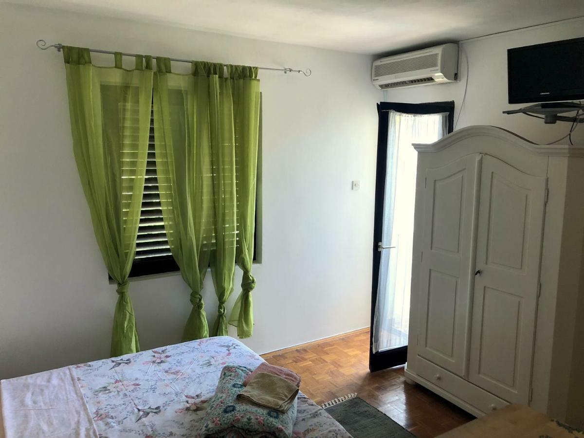 Guesthouse Vila Ruzmarin Ždrelac Zewnętrze zdjęcie