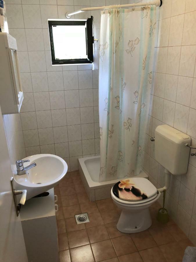 Guesthouse Vila Ruzmarin Ždrelac Zewnętrze zdjęcie
